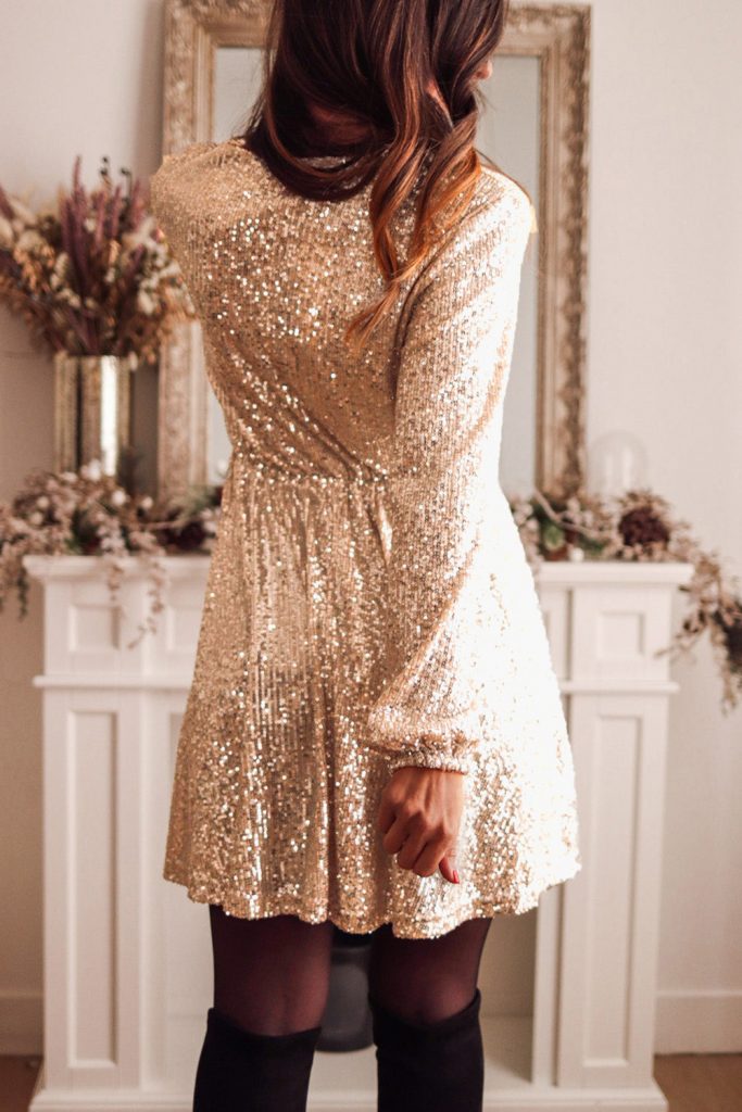 Women’s Wrapped V-neck Sequin Dress