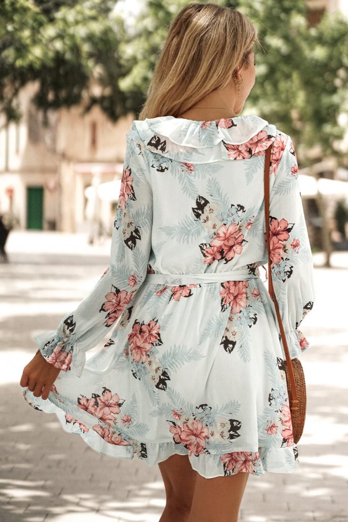 Women’s Ruffled V Neck Long Sleeve Floral Mini Dress