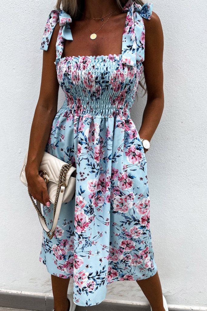 Women’s Tie Straps Smocked Floral Dress