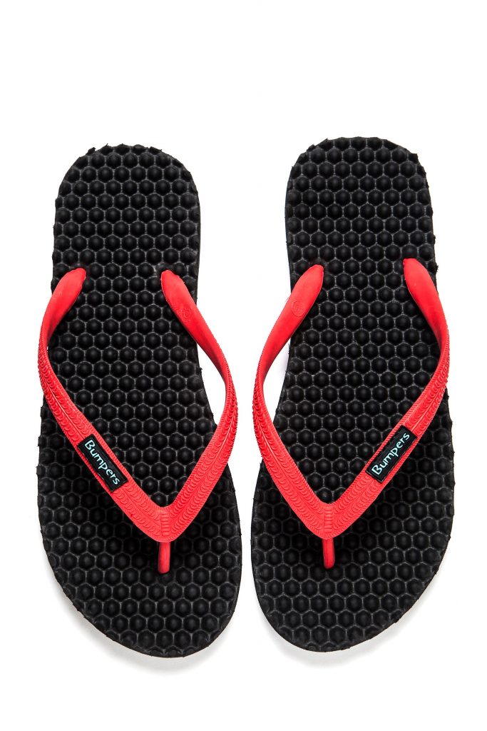 Flip Flops //  Black & Red