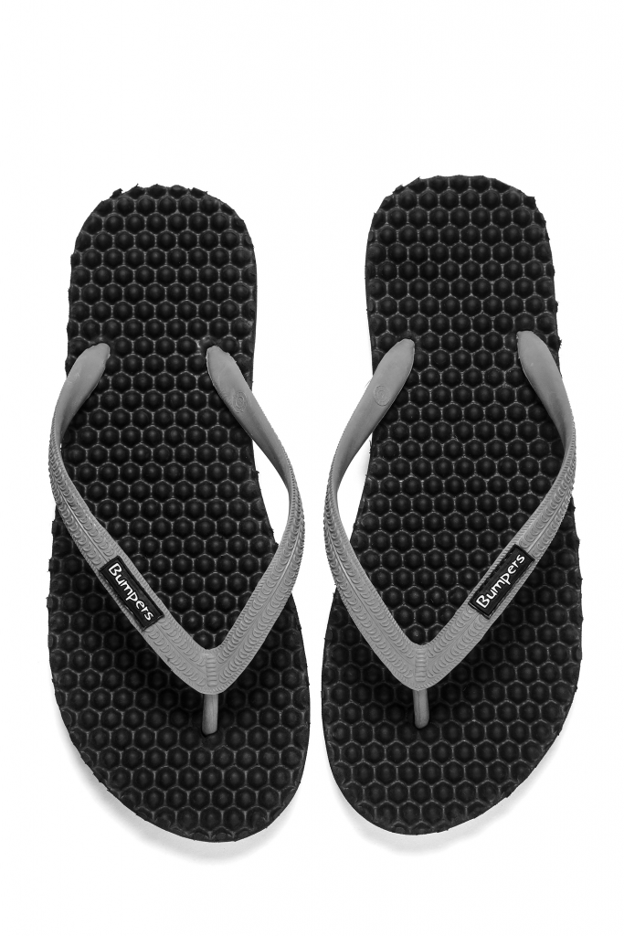 Flip Flops //  Black & Grey